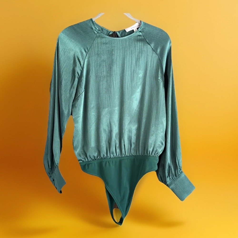 Adelyn Rae Forest green bodysuit open back whimsy witchy goth core flowy